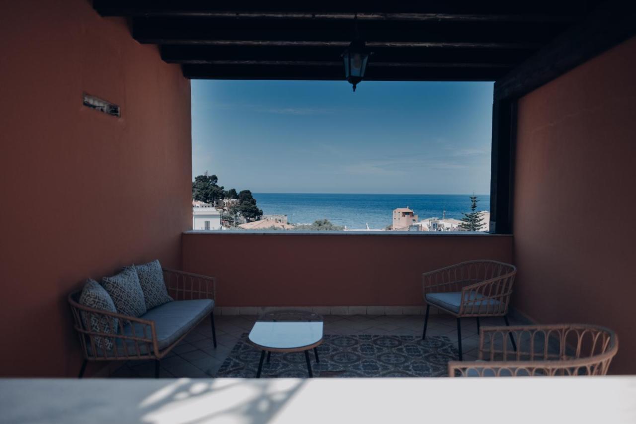 Hotel Borgo Di Ciaula Santa Flavia Exterior photo